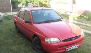 Rozpredam ford escort 1.6 16v